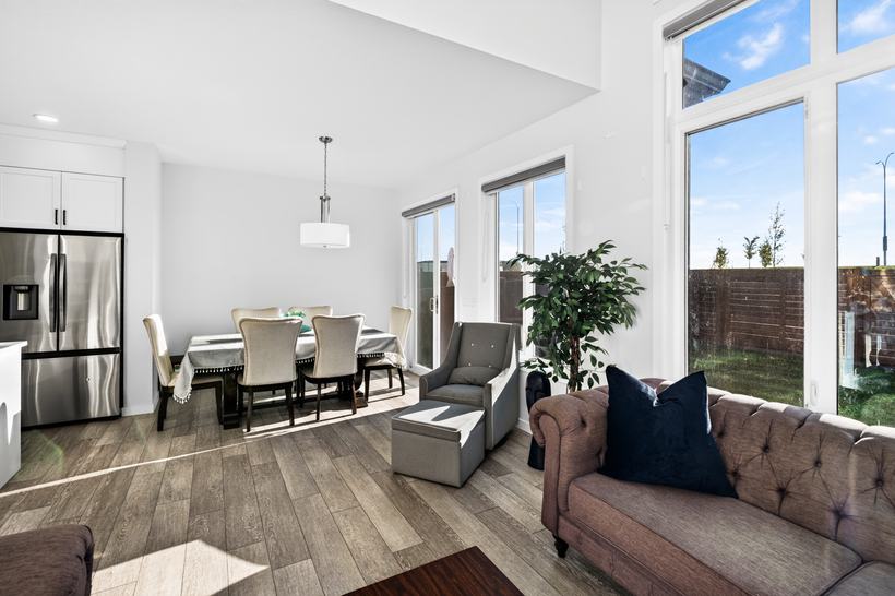 Dining room, 215 Mallard Grove SE